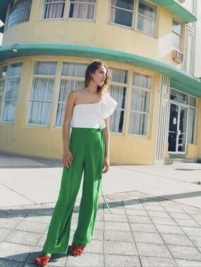 Zara Green Flowy Wrap Trousers Size Medium Resortwear Fashion Influencer Glam